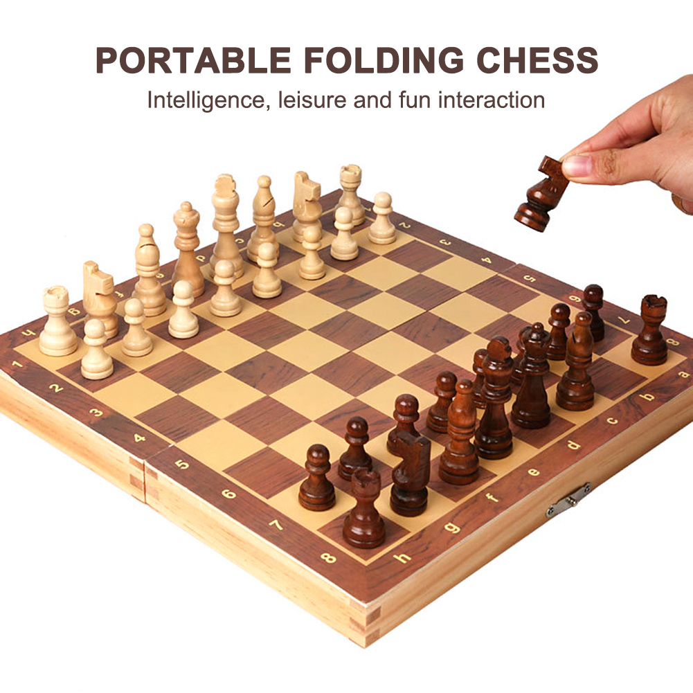 لوحة شطرنج كبيرة لتطوير التفكي - مراجعة Chess Set Wooden وسعره