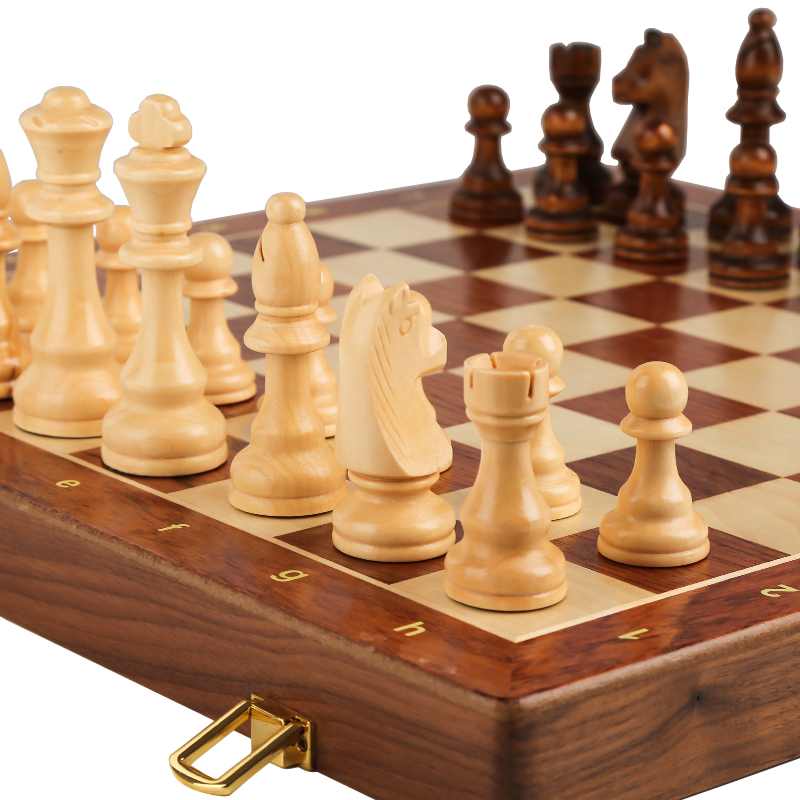 34 قطعة مجموعة شطرنج فاخرة، 39 - مراجعة Board Game Yearbook وسعره